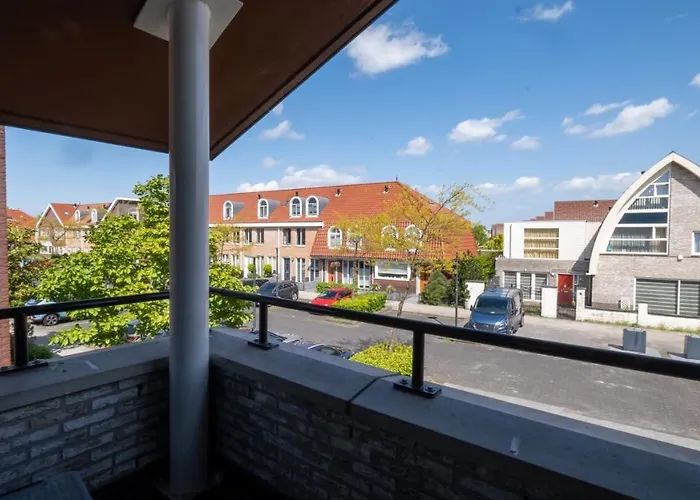 Big 5-bedroom House In Сasa de vacaciones Capelle aan den IJssel