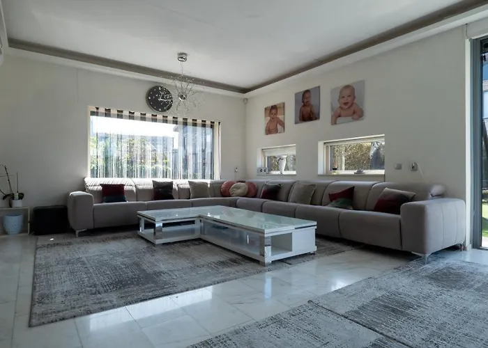 Big 5-bedroom House In Сasa de vacaciones