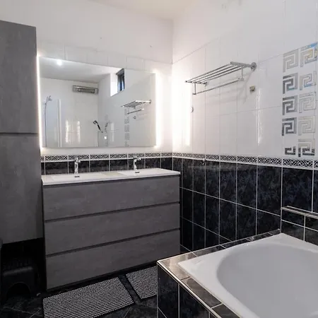 펜션 Big 5-bedroom House In 카펠러 안 덴 에이설